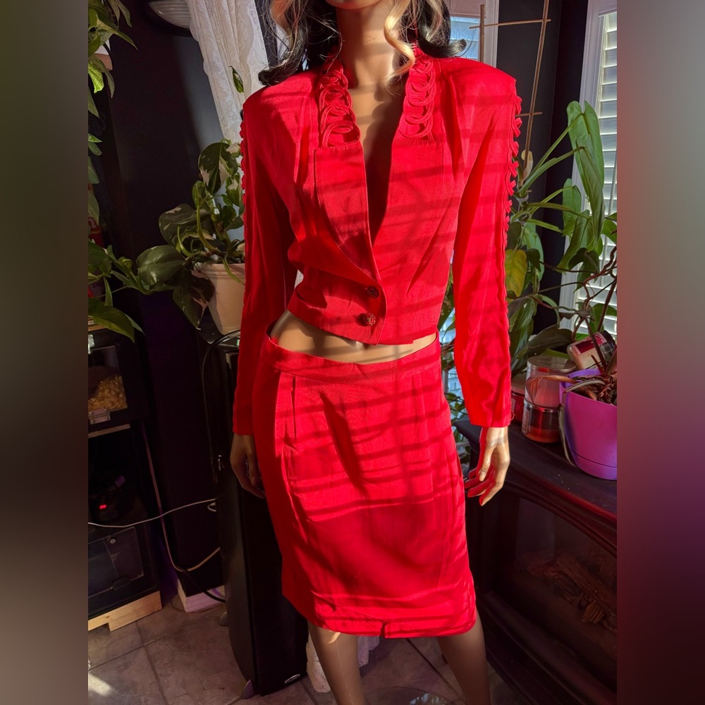 Vintage 1980s LoriAnn Red Two Piece Power Suit (Size 7-8)